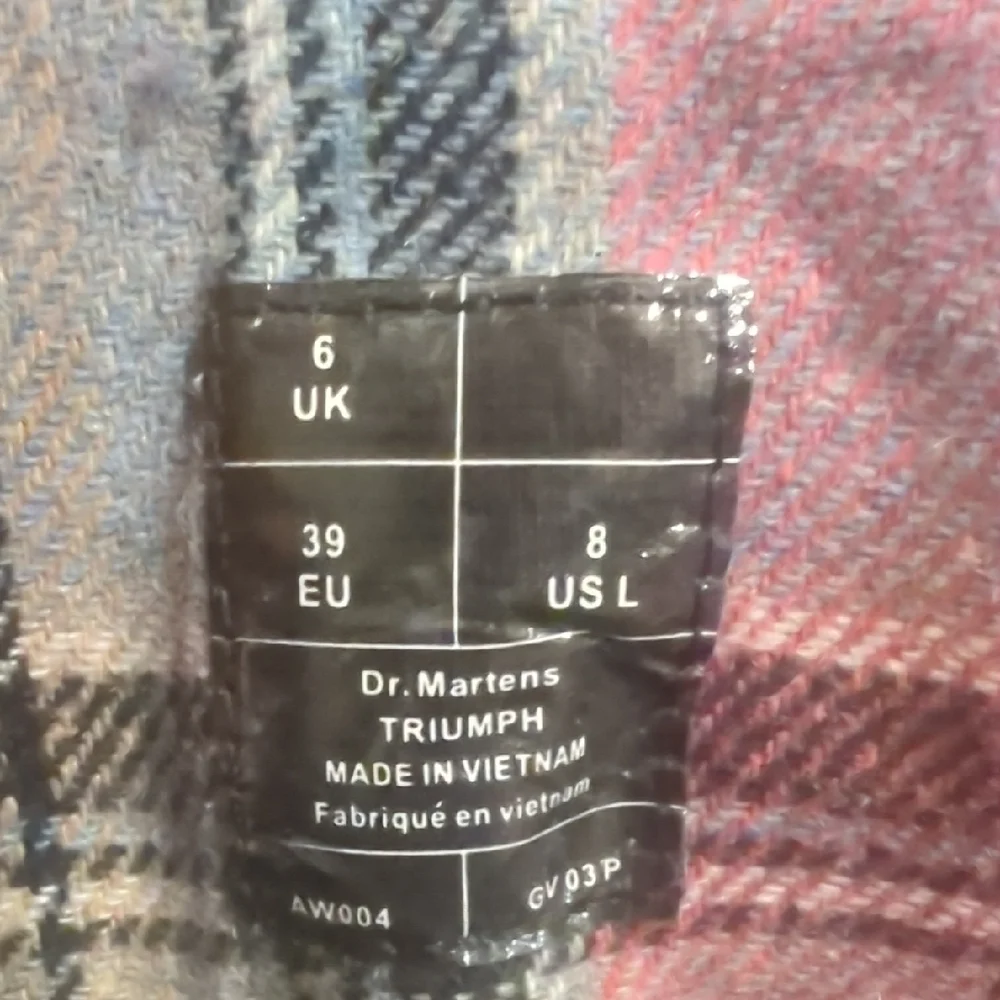 Women's Black Leather Boots - Picture 2 of 6